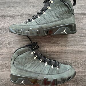Air Jordan 9 Retro Anthracite Sneakers | Size 12